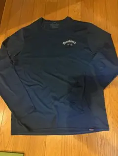 Patagonia 長袖Tシャツ ダークブルー