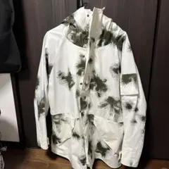 CHILAXXX ナイロンジャケット スプレー柄 - メルカリ