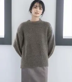 nano・universeローゲージアルパカ混クルーネックニット