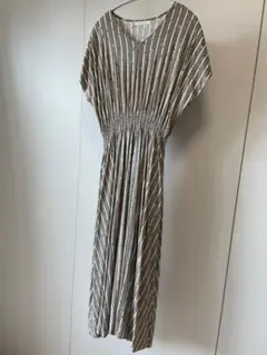 ウエストシャーリングロング柄ワンピース