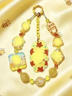 ミツバチモチーフストラップ ハンドメイド