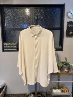 【美品】クラシカルエルフ リンクル加工ドレープドルマンシャツ　ＸＸＬ相当のサムネイル