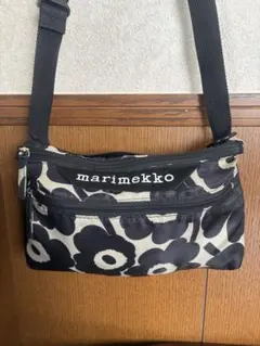 マリメッコ　ウニッコ　ショルダーバッグ