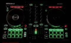 Roland DJ-202 DJコントローラー 本体のサムネイル