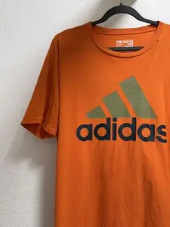 アメリカ古着　ビックサイズ　半袖Tシャツ　XL アディダス　オレンジ　ロゴ