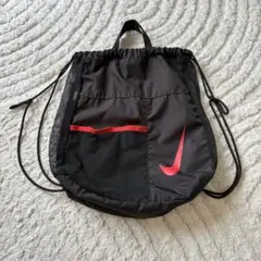 Nike ナップザック ドローストリングバックパック ブラック/レッド