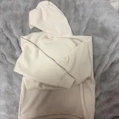 UNIQLO フード付きパーカー L クリーム色