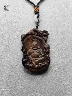 天然 美しい ベトナム沈香彫刻 弥勒仏 ペンダント
