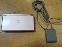 Nintendo DS lite メタリックロゼ　ピンク　本体　充電器