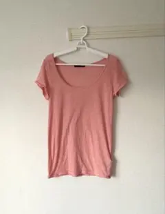 美品 マウジー半袖Tシャツ コーラルピンク ワイドUネックMのサムネイル