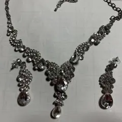 Item thumbnail for item d74e73a0-4c63-432e-9fab-f149beaddf78