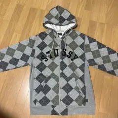 STUSSYジップパーカー　XLサイズ