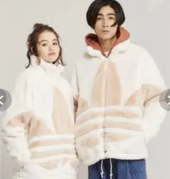 アディダス フェイクファージャケット 新品未使用