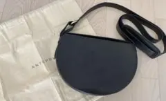 ANTEPRIMA 黒 レザー ショルダーバッグ