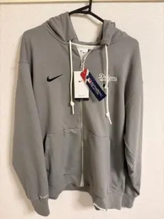 Nike ドジャース　パーカー 新品未使用タグ付き