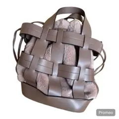 ファーバッグ　ファー巾着バッグ　ベージュ