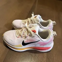 NIKE Air Zoom Vomero 18ランニングシューズ