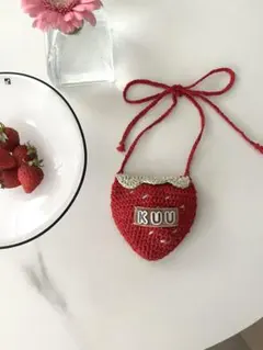 犬 スタイ いちご 名入れ ハンドメイド つけ襟 ペット 赤ちゃん よだれかけ