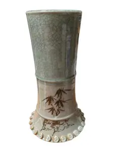 相馬焼 竹形青磁花瓶 駈馬 直径11cm、高さ30cm 相馬焼 竹形青磁花瓶 駈馬 直径11cm、高さ30cm - メルカリ