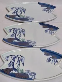 江戸後期　丸紋　染付　長皿　三枚 江戸時代 染付山水図 有田焼中皿16cm2枚 角福銘 古伊万里 吉祥 招福