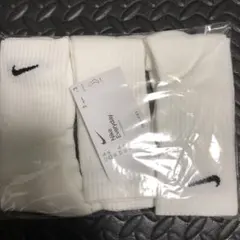 Nike Everyday ホワイトソックス 3足セット