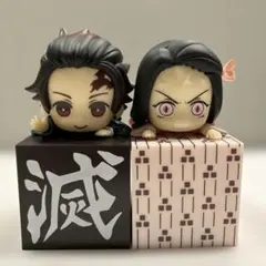 鬼滅の刃　ひっかけフィギュア　炭治郎＆ねずこ