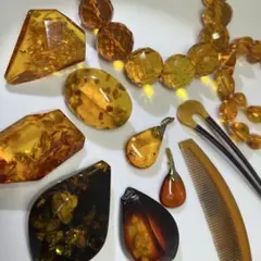 2AZ23　琥珀　蜜蠟　ペンダントトップ　K18金　3点　美品 2AZ23 琥珀 蜜蠟 ペンダントトップ K18金 3点 美品 - メルカリ