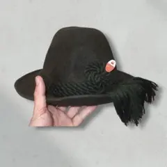 Item thumbnail for item 23399432-9232-4d1b-946e-11697f6760f4