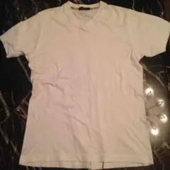 Burberry 白 Vネック Ｔシャツ