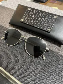 DIOR サングラスのサムネイル