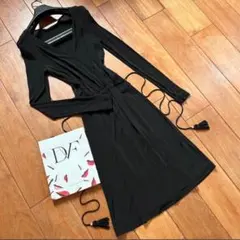 【値下】美品ダイアンフォンファステンバーグ　ワンピブラック　ラップドレス　0