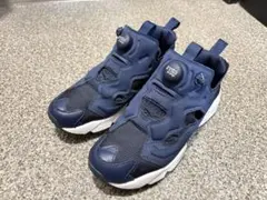 極美品Reebok リーボック ポンプフューリーV65752 23.5 ネイビー