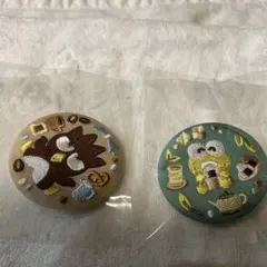 サンリオ　刺繍缶バッジ　2個