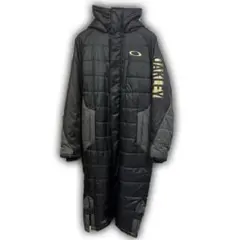 美品 oakley オークリー ベンチコートMサイズ スポーツ サッカー