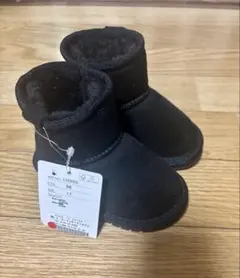 Item thumbnail for item b47fcae2-c76b-4d11-aeb8-adf2326b3846