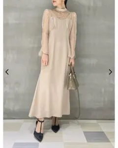 LILY Brown 刺繍チュールサテンワンピース