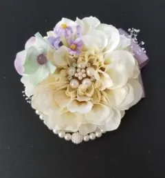 コサージュハンドメイド☆卒園卒業、入園式、入学式、結婚式やお祝いの席に☆