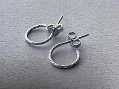 【新品未使用】シルバー925・フープピアス・1.3cm・イタリア製・キャッチ式