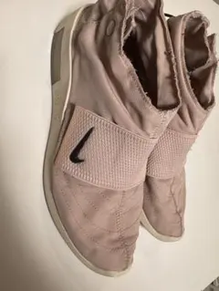 Nike ピンク スリッポン スニーカー Nike&Fog