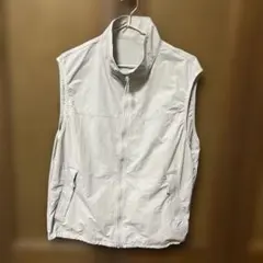 ノーカラーベスト