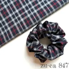 ネイビーチェックシュシュ　ヘアゴム　紺　白　赤
