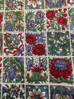 【1496】 ボタニカル タイル格子柄 モリス風花柄 27×31cm