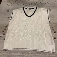 INGNI アイボリー Vネック ニットベスト M