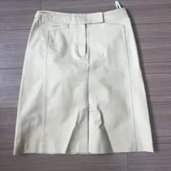 タイトスカート　ベージュ　コムサ