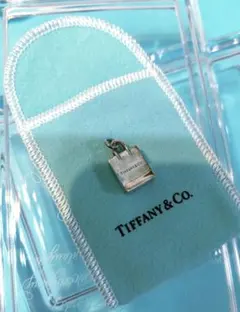 Item thumbnail for item 74b73d7c-970e-4cd3-abac-881fdfa9315a