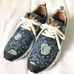 Flower MOUNTAIN スニーカー 26cm ネイビー　黒のサムネイル
