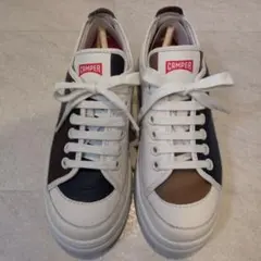 【CAMPER】