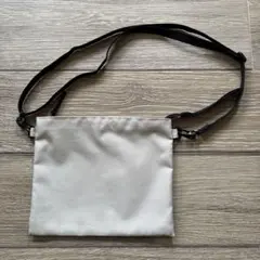 無印良品　ナイロン サコッシュ　ベージュのサムネイル