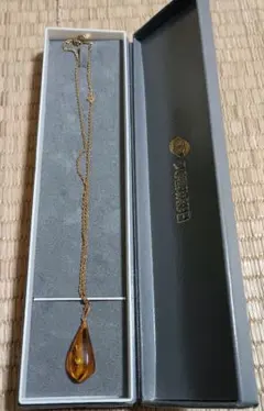 久慈琥珀　ペンダントネックレス　現状