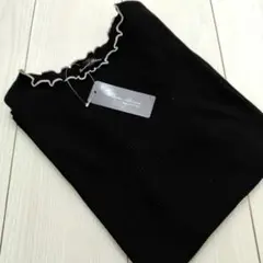 リブメローTシャツ・カットソー【新品】ブラック　リブで着痩せ効果◎